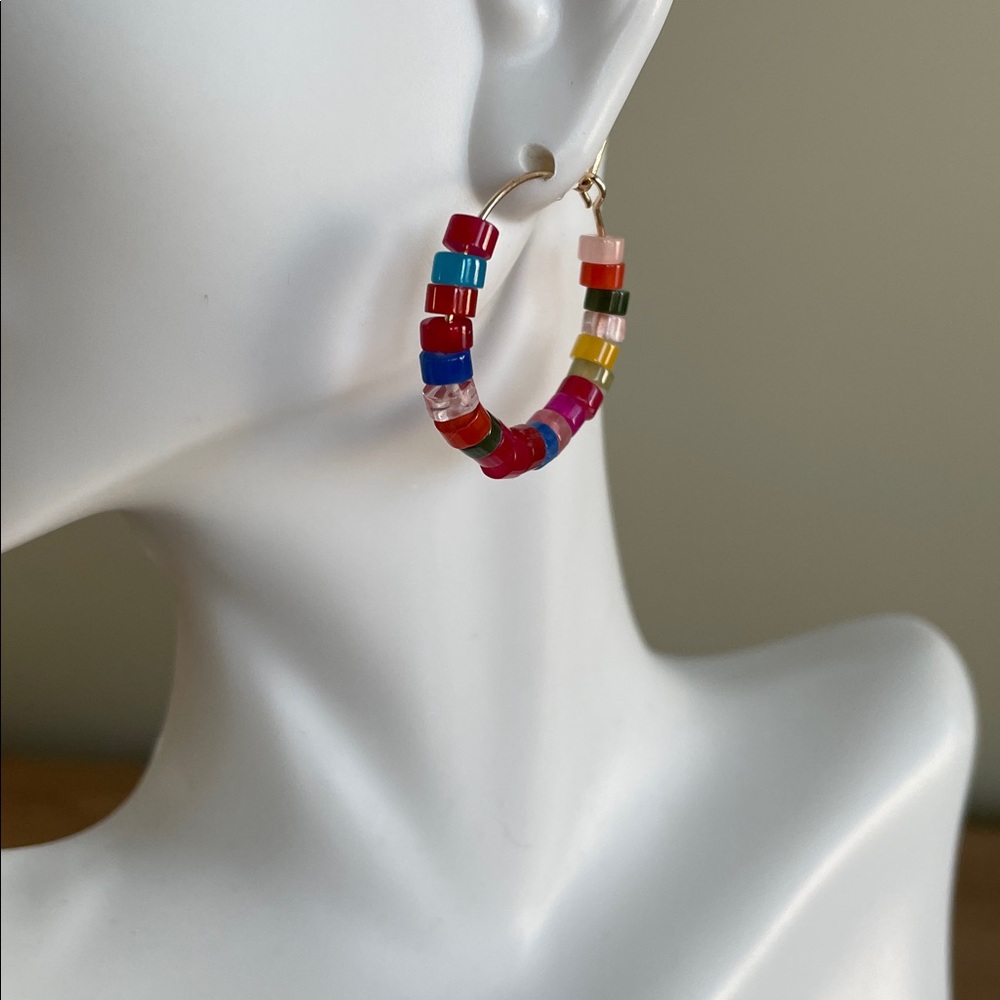 SOLD!! HAND CRAFTED MULTICOLOR GLASS HEISHI BEAD HOOP EARRINGS Vibrant Bohemian - Picture 3 of 12